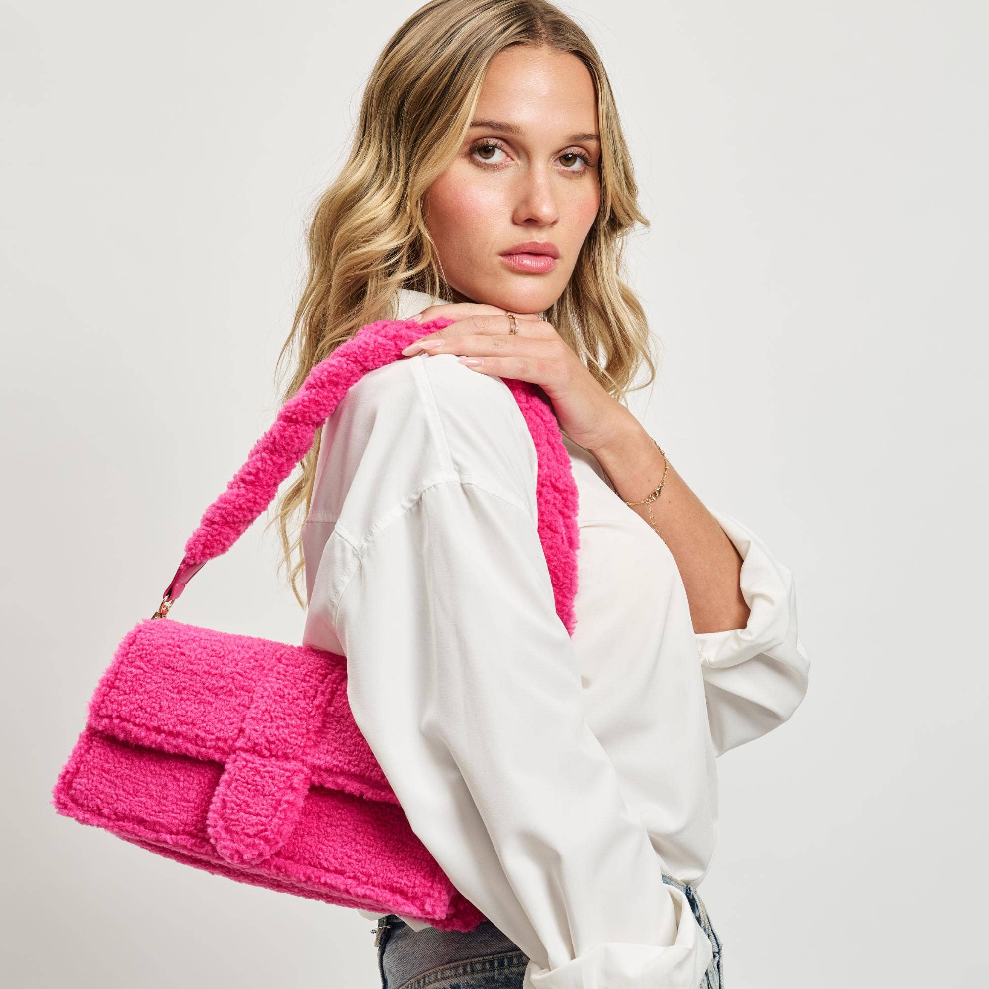 Moda Luxe - Fergie Sherpa Shearling East West Crossbody: Hot Pink