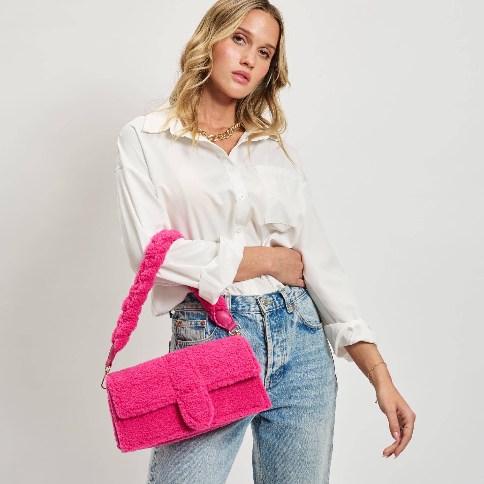 Moda Luxe - Fergie Sherpa Shearling East West Crossbody: Hot Pink